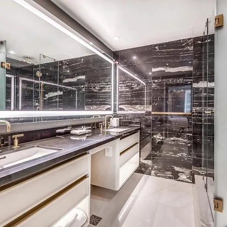 Azur Legacy Collection Hotel Vancouver Extérieur photo